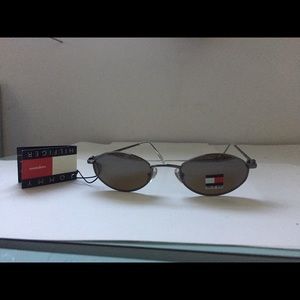 AUTHENTIC NEW Tommy Hilfiger Glasses